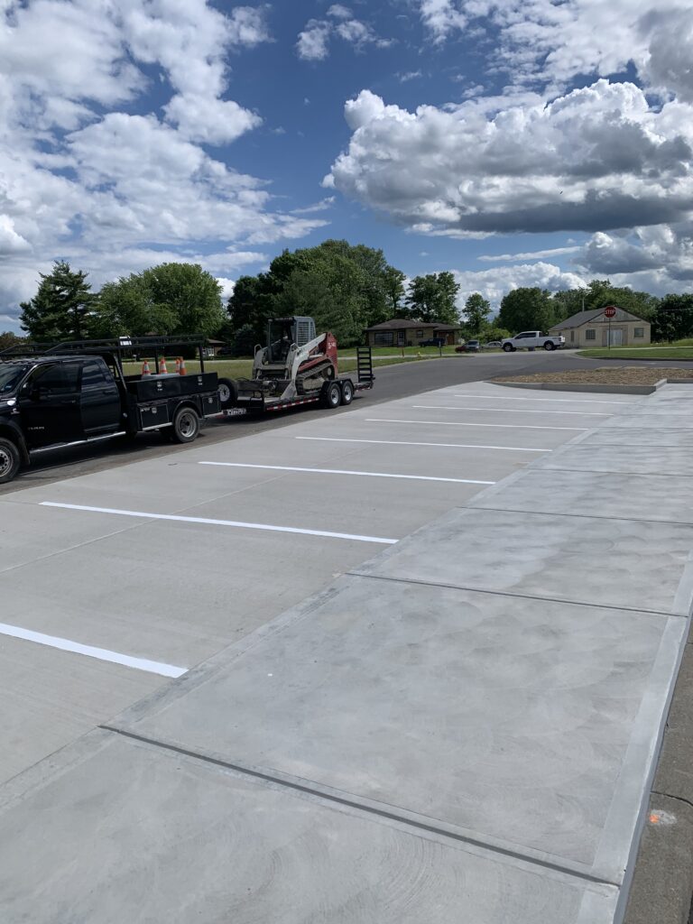 commercial and residential concrete, pathway, and driveway services in Trafalgar Indiana